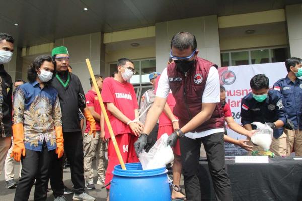 Bulan Ramadan, Polda Jateng Pastikan 26 Kg Sabu Tak Beredar Lagi, Dicelup Asam Sulfat 