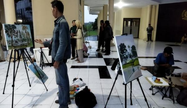 Cara Himpunan Perupa Tasikmalaya Isi Ngabuburit: Melukis Bersama secara On The Spot