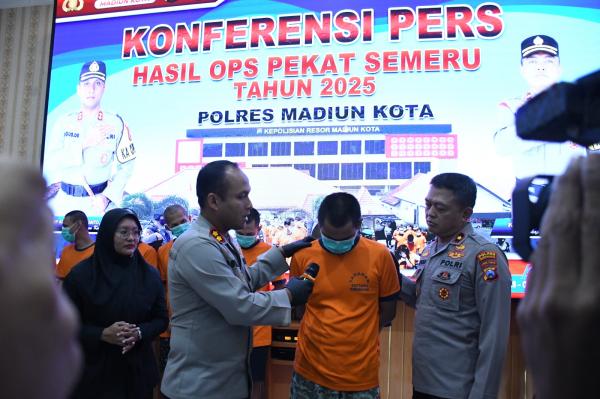 Polres Madiun Kota Amankan 28 Tersangka Hasil Operasi Pekat Semeru 2025