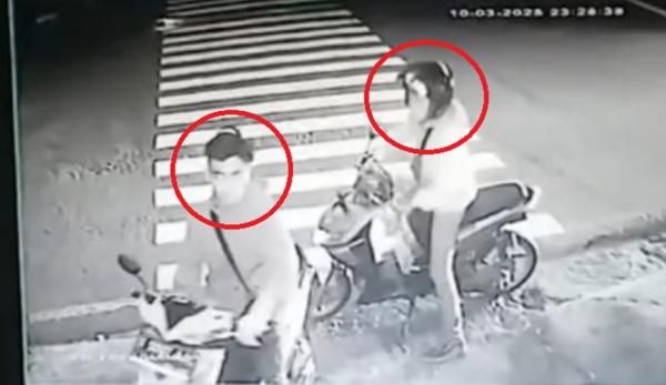 Seram Terekam CCTV! 2 Begal Bersenjata Golok Rampas Motor di Hegarmanah Bandung Korban Kakak Beradik