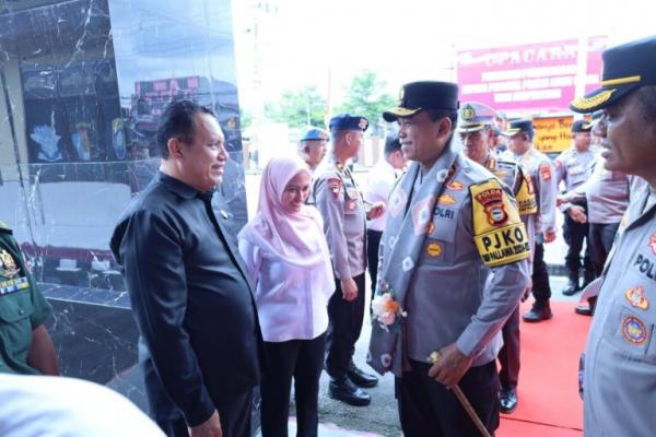 Ketua DPRD Luwu Utara Sambut Kunker Kapolda Sulsel di Mapolres 