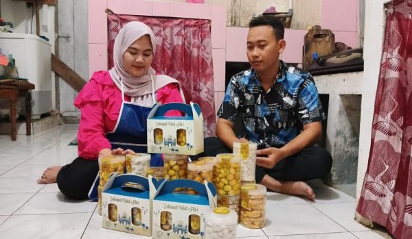 Jelang Lebaran, Bisnis Kue Kering Queen Kitchen Ciamis Raup Banyak Pesanan