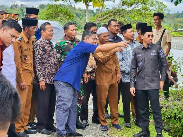 Bupati Tarmizi Tegaskan Segera Tangani Abrasi di Pante Ceureumen