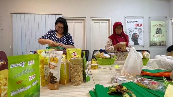 Rumah BUMN Semarang Jadi Sentra Produksi Hampers Lebaran, Harga Mulai Rp150 Ribu