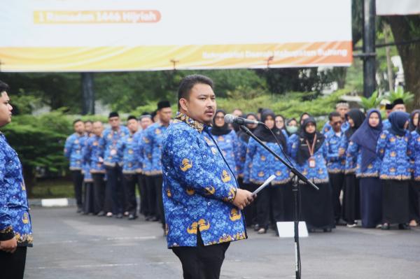 Jelang Libur Lebaran, Bupati Subang Minta ASN Jaga Kinerja dan Berikan Pelayanan Terbaik ke Warga