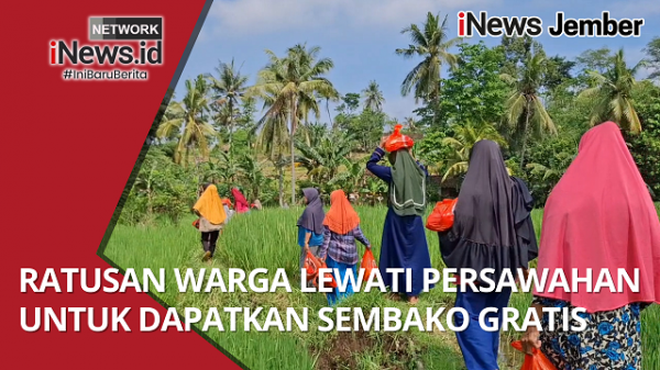Ratusan Warga Lewati Persawahan untuk Dapatkan Sembako Gratis