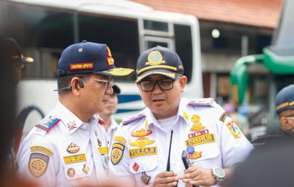 Kadishub DKI Jakarta Meninjau Fasilitas Terminal Kampung Rambutan Jelang Mudik Lebaran 2025