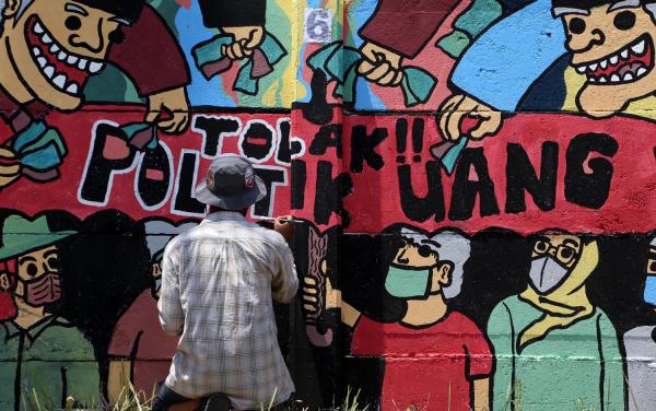 Demokrasi Mahal dan Nostalgia Orde Baru: Perlukah Kita Meninjau Ulang Sistem Politik Kita?
