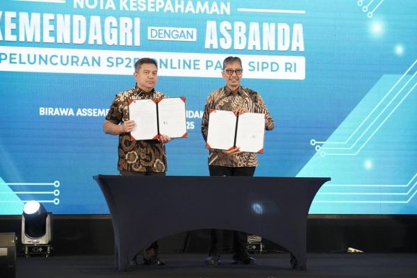 SP2D Online Resmi Diluncurkan, Bank Jatim Teken PKS Bersama Kemendagri