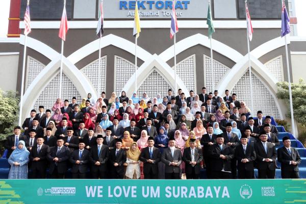 UM Surabaya Lantik 136 Pejabat Struktural, Fokus Tiga Target Strategis