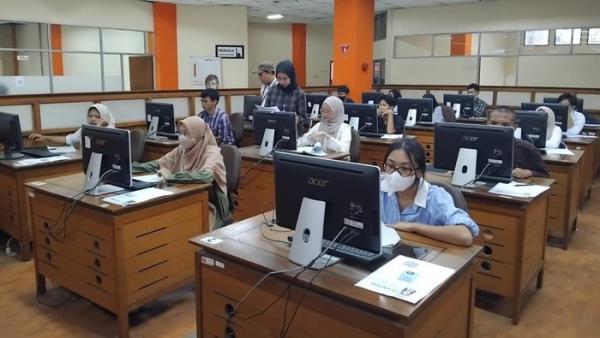 UTBK-SNBT Dimulai Hari Ini, Cek Sesi dan Jadwalnya