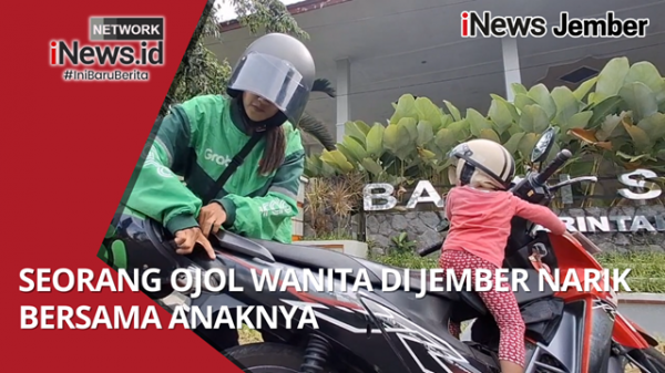 Seorang Ojol Wanita di Jember Narik Bersama Anaknya