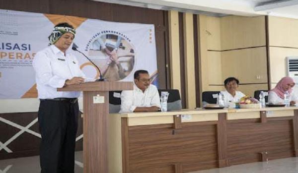 Diky Chandra Buka Sosialiasi Percepatan Pembukaan Koperasi Merah Putih Angkatan 1 Diky Chandra Buka Sosialiasi Percepatan Pembukaan Koperasi Merah Putih Angkatan 1