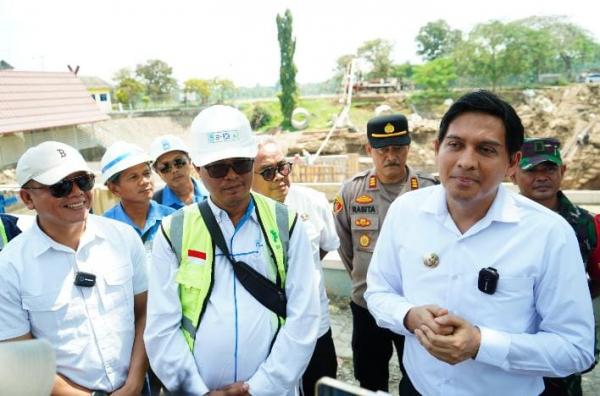 Lucky Hakim Pastikan Suplai Air bagi Petani dan PDAM di Indramayu Berangsur Normal