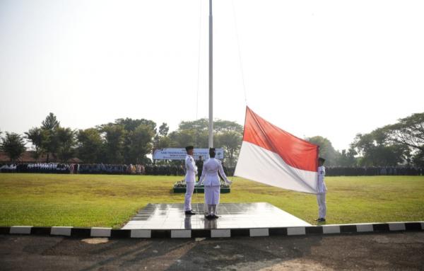 Om Zein Resmi Larang Siswa Gunakan HP, Mulai Berlaku 2 Mei 2025 di Seluruh Purwakarta