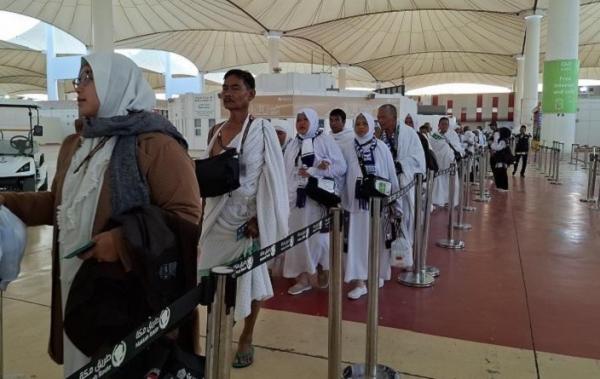 Jemaah Haji Kloter Pertama Indonesia Tiba di Tanah Suci Hari Ini