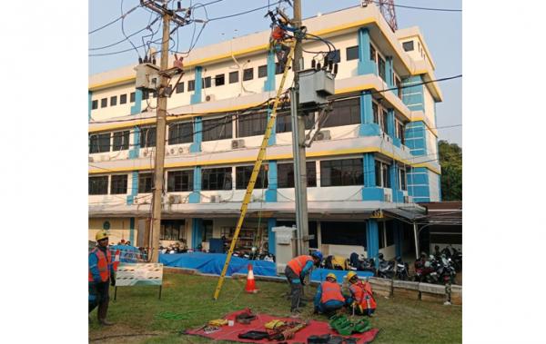 36 Petugas Ikuti Upskilling Pelayanan Teknik PLN UP3 Bekasi