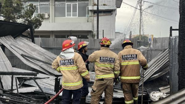 Kebakaran di Area Proyek Pembangunan Gedung BSI di Tasikmalaya, Diduga Dipicu Gas Bocor