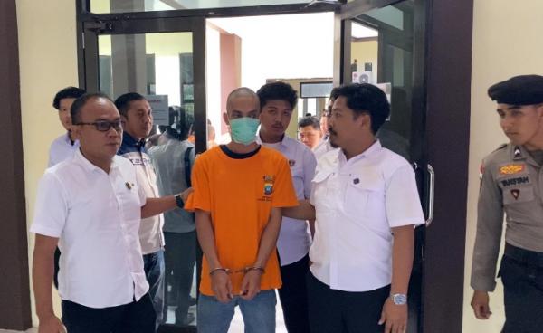 Janji Tunangan, Pria di Natuna Cabuli Siswi SMP Hingga 13 Kali Dalam Seminggu