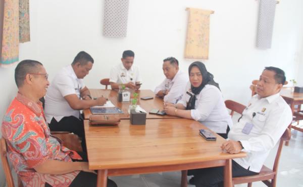 Legalitas Fidusia dan Pembentukan Koperasi Jadi Fokus Coffee Morning di Palu