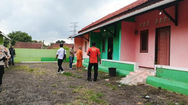 52 Adegan Rekonstruksi Buka Fakta Baru Kasus Kematian Tragis Wanita Muda di Kosan Ciamis
