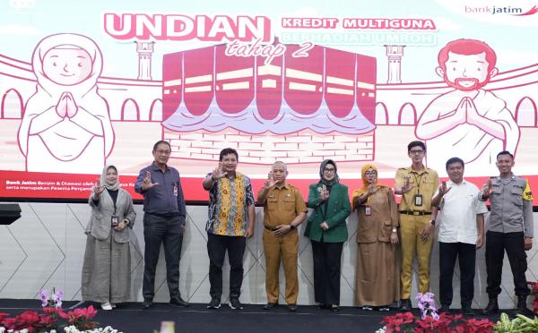 Apresiasi Kepada Nasabah, BJTM Selenggarakan Pengundian Kredit Multiguna Berhadiah Umroh
