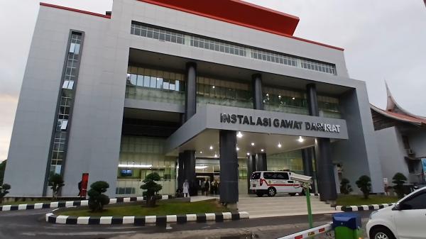 Cedera Multiple Fraktur, Sopir Bus ALS yang Kecelakaan di Padang Panjang Dirujuk ke RSAM Bukittinggi