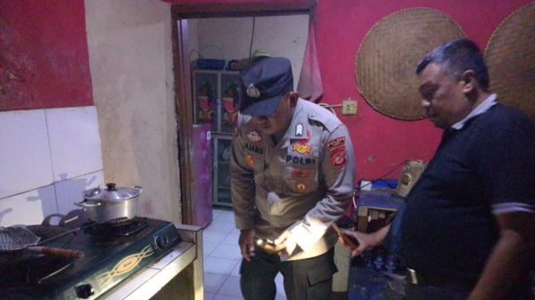 Cegah Kriminalitas, Polsek Limbangan Gencar Razia Minuman Keras