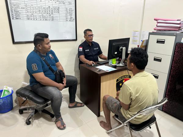 Ditangkap Polisi, Kipli Simpan Sabu dan 25.718 Butir Pil Koplo di Rumah Jombang Ditangkap Polisi, Kipli Simpan Sabu dan 25.718 Butir Pil Koplo di Rumah Jombang