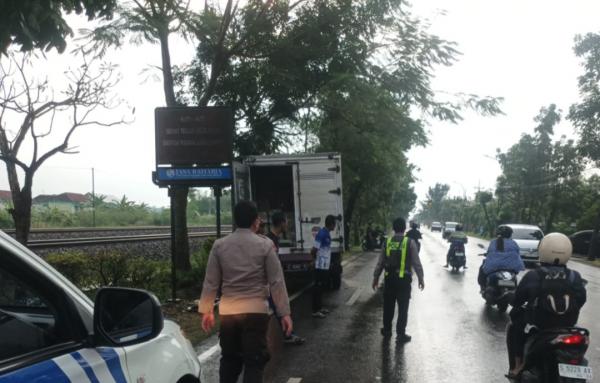 Kecelakaan Maut di Jalan Bojonegoro–Babat, Pelajar Tewas Usai Tabrak Truk Berhenti