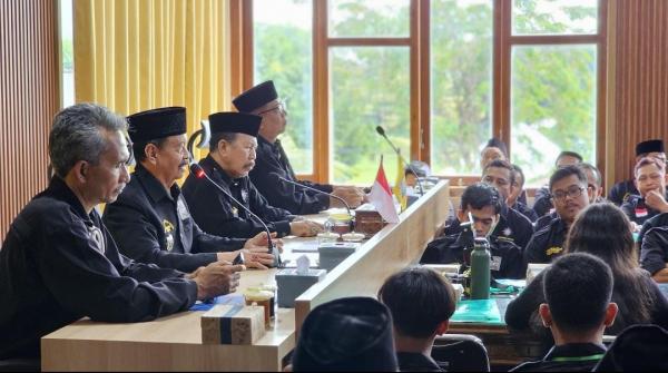 Ratusan Cabang PSHT Ikuti Diklat Kehumasan, Bangun Komunikasi Positif  Suroan Guyub Rukun dan Aman