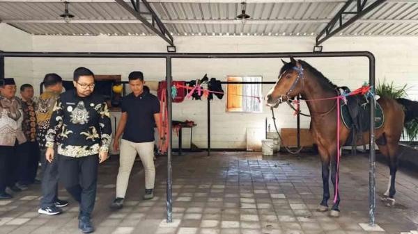 Warga Keluhkan Kandang Hewan di Atas Sumber Air, Mas Wabup Sidak ke Wisata Jolotundo