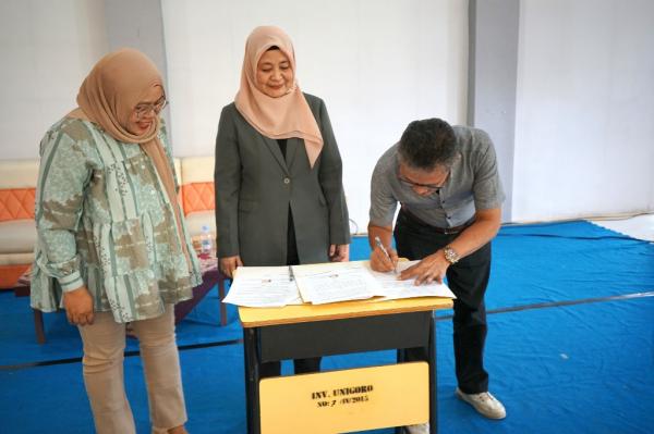 Dukung Penelitian & Pengabdian Masyarakat, Dosen Unigoro Terima Hibah Ratusan Juta