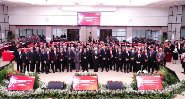 Bank Jatim Raih Laba Bersih Tertinggi, Bagikan Dividen Rp 821 Miliar dan Tunjuk Direktur Utama Baru