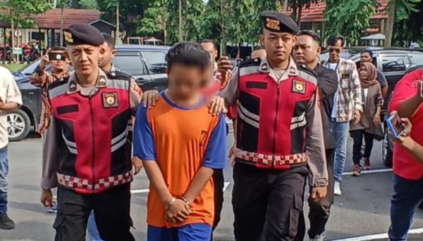Ini Penampakan Pria yang Diduga Cabuli Adiknya Sendiri selama 6 tahun, Ternyata Sudah Beristri!