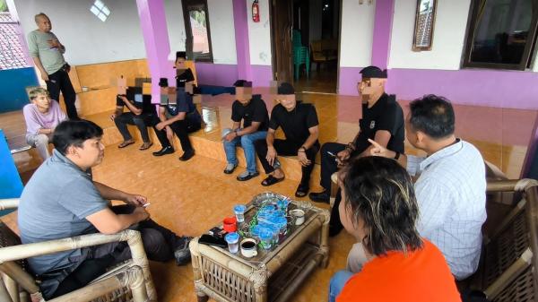 2 Preman Jalanan Viral di Medsos Diciduk Polres Ciamis Saat Aksi Paksa Jual Air Mineral