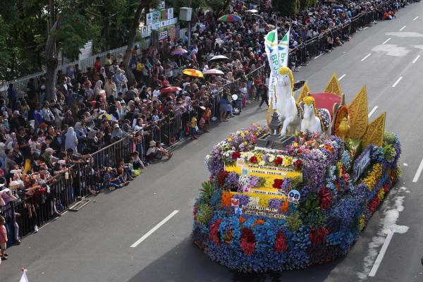 Meriahkan HUT Surabaya, BPJS Ketenagakerjaan Kampanyekan Lima Program Andalannya