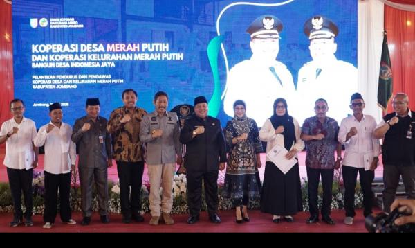 Jombang Resmi Lantik 2.448 Pengurus Kopdes Merah Putih, Begini Pesan Penting Bupati