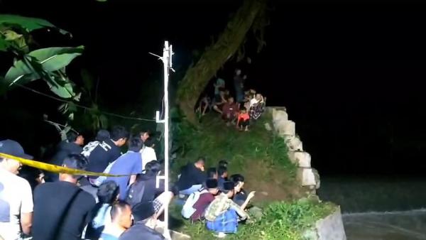 Pemuda Tasikmalaya Hilang Terseret Arus Sungai Cikidang Saat Ambil Bola Voli