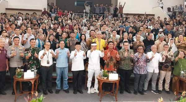 Dedi Mulyadi Akan Bangun Gedung Sekolah di Jabar Pakai Bambu, Ini Alasannya