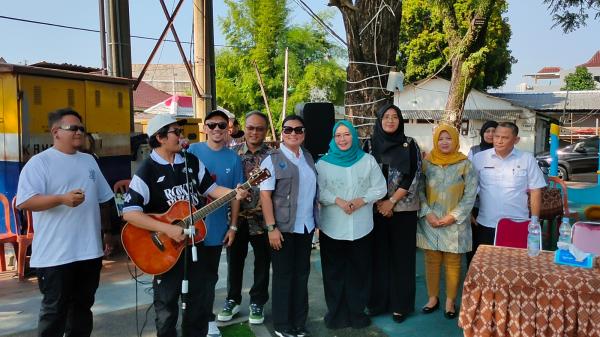 Kepala BNN Kota Tangerang Bersama Rocket Rockers Menyapa Masyarakat: Sinergi Musik dan Cegah Narkoba