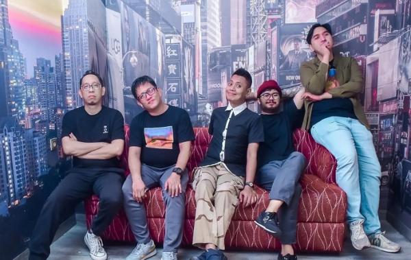 IHateBand Kuatkan Warna Rock di Lagu Jauh, Singgung Cinta Terhalang Jarak