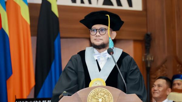 Guru Besar UNAIR Dorong Gaya Hidup Ramah Lingkungan lewat Pendekatan Spiritual dan 