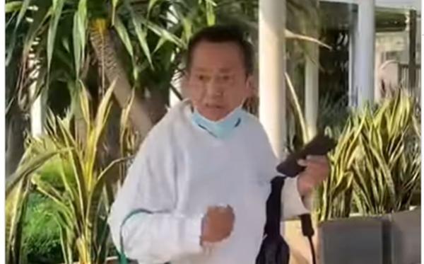 Viral, Seorang Kakek Aniaya Penumpang Wanita Bus TransJakarta dan Teriaki Korban sebagai Teroris!