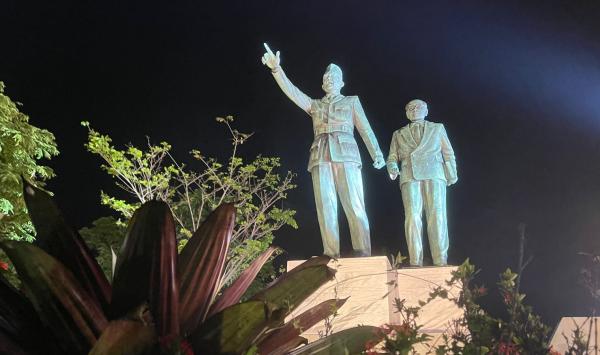 Patung Perunggu Soekarno–Hatta Rp1,8 Miliar Jadi Ikon Baru Kabupaten Semarang