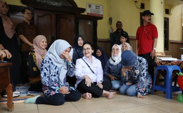 Wujudkan Semarang Bersih, Agustin-Iswar Kelola Sampah dari Hulu ke Hilir