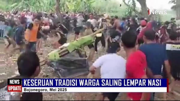 Bak Tawuran! Melihat Keseruan Tradisi Saling Lempar Nasi di Kedungadem Bojonegoro
