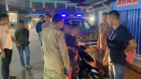 Polsek Pagaden Gelar Patroli Gabungan, Temukan Pelajar yang Berkeliaran di Jam Malam