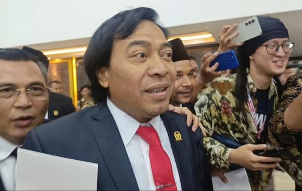Gaji Komeng di DPD Ternyata Segini, Lebih Besar dari Bayaran Jadi Pelawak?