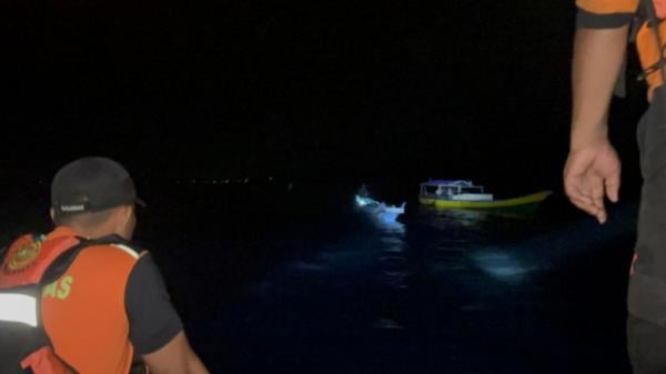 Perahu Rusak Akibat Hantam Kayu di Perairan Buton Tengah, Nelayan Baubau Dievakuasi Tim SAR